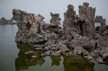 Tuffa-Formationen am Mono Lake.