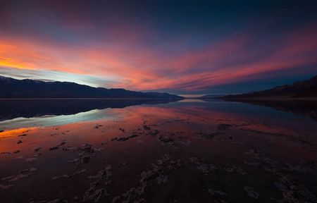 Badwater, Death Valley © Peter Sennhauser