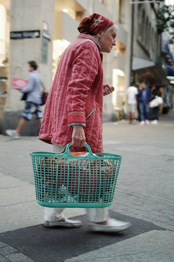 Strassenfotografie: Der Geschichte Raum geben