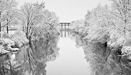 Landschaftsfotografie: Viadukt im Winter