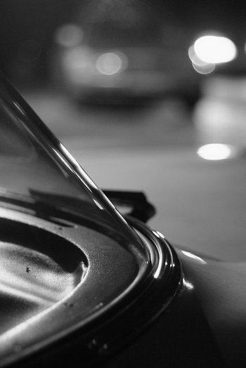 Autostilleben: Angedeutete Formen