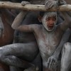 Am Rande der rituellen Waschungen im Ganges bei Sangam / Indien (AP Photo/ Saurabh Das)