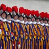 Schweizergarde im Vatikan EPA/ALESSANDRO DI MEO