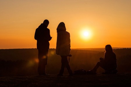 Sonnenuntergang in Berlin, Deutschland (Keystone/EPA/Paul Zinken)