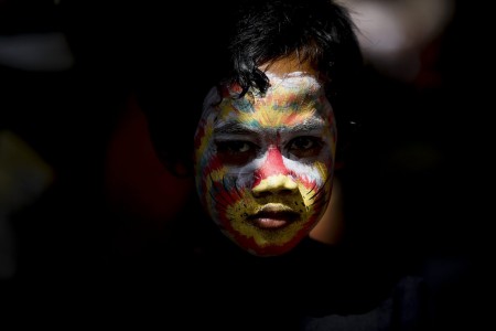 Balinesischer Junge in Gianyar, Indonesien (Keystone/EPA/Made Nagi)