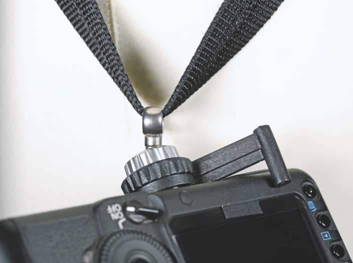 BLOCKER Der "Blocker" ist eine Sicherungskappe über dem Schraubanschluss des Sun-Sniper Pro
